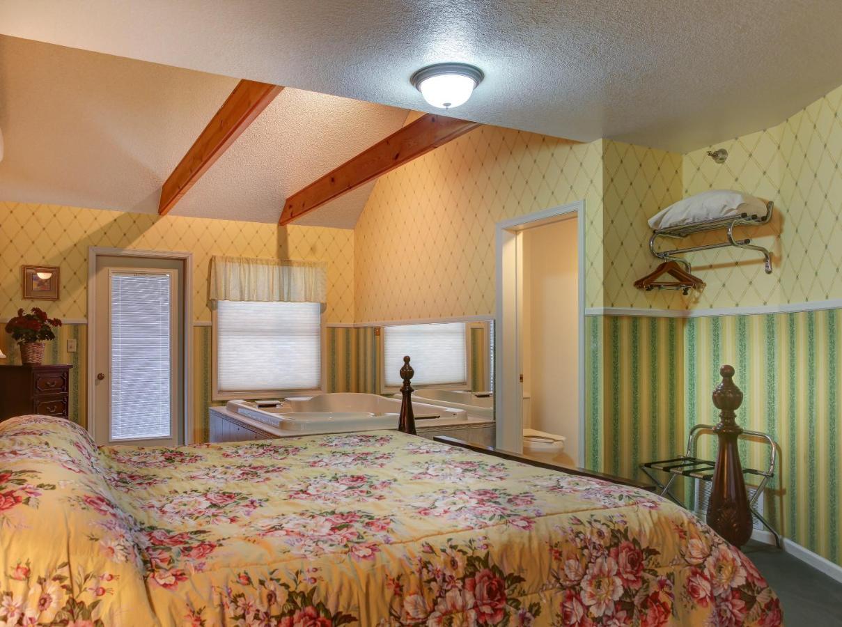 Afton House Inn ภายนอก รูปภาพ