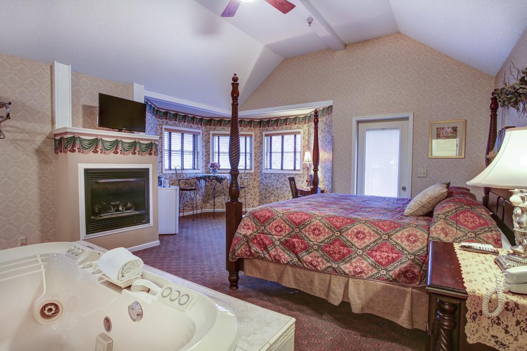 Afton House Inn ภายนอก รูปภาพ