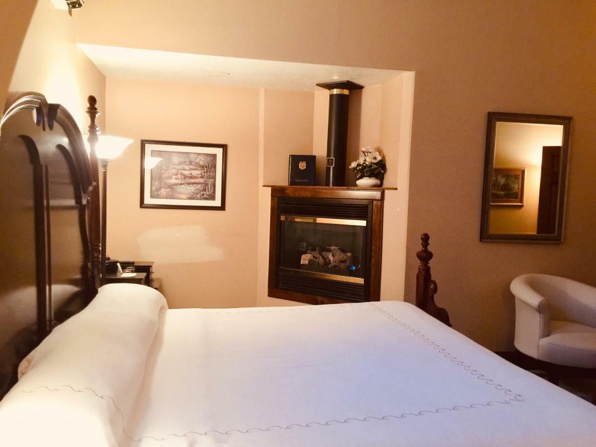 Afton House Inn ภายนอก รูปภาพ